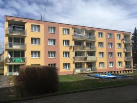 Prodej, byt 2+1, 56 m2, Holoubkov