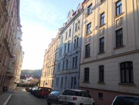 Prodej, byt 4+kk, 82 m2, OV, Karlovy Vary, ul. Raisova