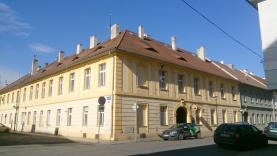 Pronájem, restaurace, Terezín