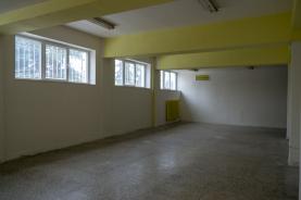 Pronájem, obchodní prostory, 90 m2, Zlín, ul. Kvítková