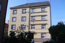 Prodej, byt 1+kk, Hradec Králové, ul. Albertova