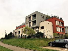 Pronájem, byt 3+kk, zahrada, 175 m2, Praha 10, Pitkovice