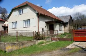 Prodej, rodinný dům 3+1, 2860 m2, Křídla