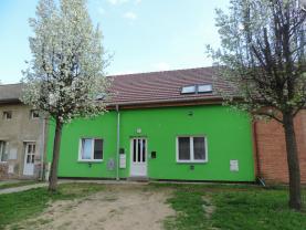 Prodej, byt 2+kk, 44 m2, Nezamyslice
