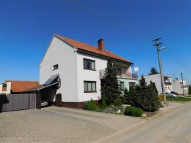 Prodej, rodinný dům 9+1, 602 m2, Jamolice