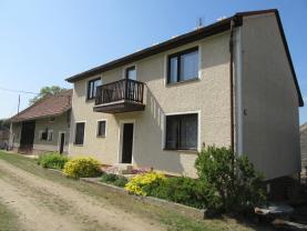 Prodej, rodinný dům 4+1, 665 m2, Chlum