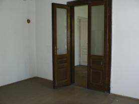 Prodej, rodinný dům 8+2, 1180 m2, Uherské Hradiště