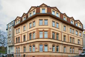 Prodej, byt 2+1, 83 m2, OV, Karovy Vary, nám Václava Řezáče