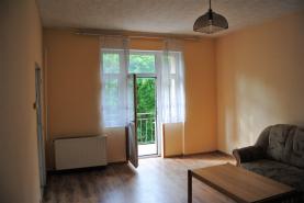 Prodej, byt 3+1, 67 m2, Karlovy Vary, Mattoniho nábřeží