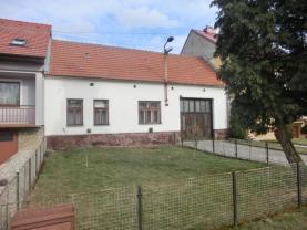 Prodej, rodinný dům, 850 m2, Strání