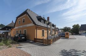 Prodej, nájemní dům, 753 m2, Klatovy, Aretinova