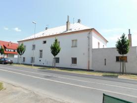 Prodej, atypický půdní prostor, 270 m2, Mratín