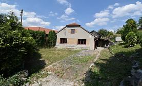 Prodej, rodinný dům, 1290 m2, Černotín, část Hluzov