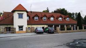 Prodej, restaurace s penzionem, 550 m2, Tovačov
