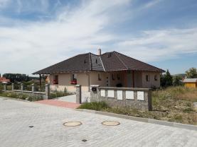 Prodej, rodinný dům 4+1/G, 929 m2, Hostomice, okr. Beroun