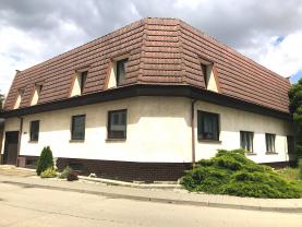 Prodej, rodinný dům, 250 m2, Blatnice pod Svatým Antonínkem
