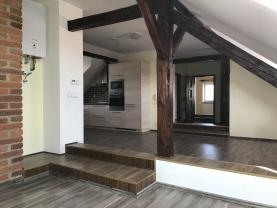 Pronájem, kanceláře 4+kk, 120 m2, Hostivice