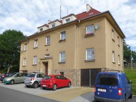 Prodej, byt 3+1, 61 m2, Teplá, ul. Školní