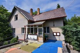 Prodej, rodinný dům, 1.461 m2, Pohoří u Prahy