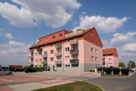 Prodej, byt 3+KK, 60 m2, OV, Chýně, 153 m2 zahrada