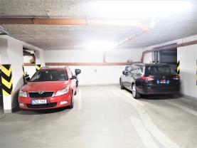Prodej, garážové stání, Praha 9 Běchovice