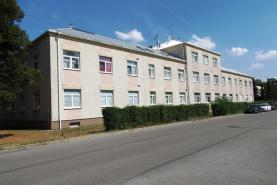 Prodej, byt 2+kk, 71 m2, Lázně Bohdaneč - ul. Na Lužci
