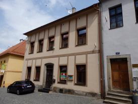 Pronájem, komerční prostory, Chrudim, ul. Štěpánkova