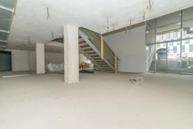 Prodej, obchodní prostory, 468 m2, Praha 6, ul. Adamova