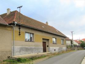 Prodej, rodinný dům 4+1, 750 m2, Senožaty