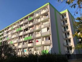Prodej, byt 1+kk, Hradec Králové, ul. Brožíkova
