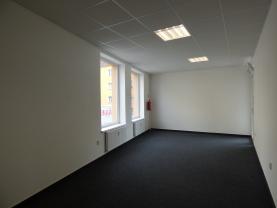 Pronájem, komerční prostory, 31 m2, Opava - Předměstí