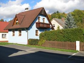 Pronájem, rodinný dům 3+1, Domažlice, ul. Na Hvízdalce