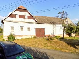 Prodej, rodinný dům, 3334 m2, Komárovice