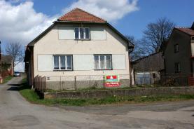 Prodej, rodinný dům 3+1, 820 m2, Křídla