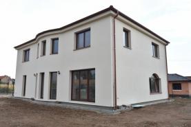 Prodej, rodinný dům 6+kk, 346 m2, Úvaly