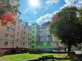 Prodej, byt 2+kk, 40 m2, Karlovy Vary, ul. Rohová