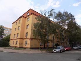 Prodej, byt 1+kk, 28m 2, OV, Praha 10 - Strašnice