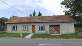 Prodej, rodinný dům 405 m2, Roštín, pozemek 1000 m2
