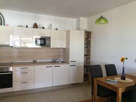 Prodej, byt, 1+kk, 42 m2, Moravany, ul. Višňová