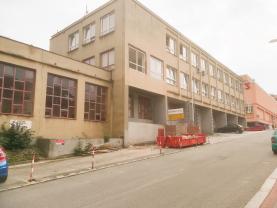 Pronájem, garáž, 42 m2 , Tábor