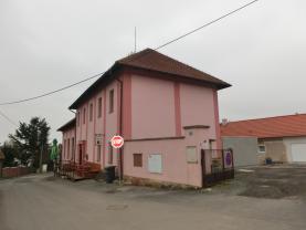 Pronájem, byt 3+kk, 70 m2, Svinaře