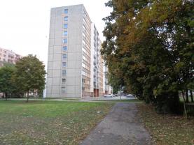 Pronájem, byt 1+kk, Pardubice, ul. Brožíkova