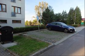 Prodej, parkovací stání p.č.122, 12 m2, Praha 8 - Troja