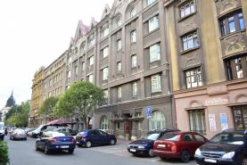 Pronájem, byt 3+1, 95 m2, Pardubice - centrum
