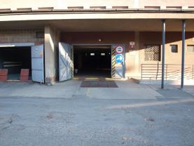 Prodej, garážové stání, 12 m2, ul. Tomanova