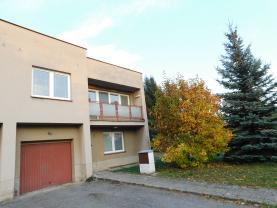 Prodej, rodinný dům 4+1, 519 m2, Chrast - Podlažice