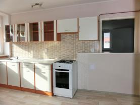 Prodej, byt 3+1, 73 m2, Karlovy Vary, ul. Majakovského