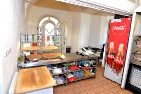 Pronájem, pizzerie, Hradec Králové, ul. V Kopečku