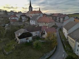 Prodej, rodinný dům 4+2, 1187 m2, Hořice na Šumavě