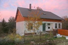 Prodej, rodinný dům, 664 m2, Kacíň - Dolní Hbity